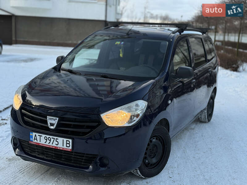 Мінівен Dacia Lodgy 2012 в Івано-Франківську