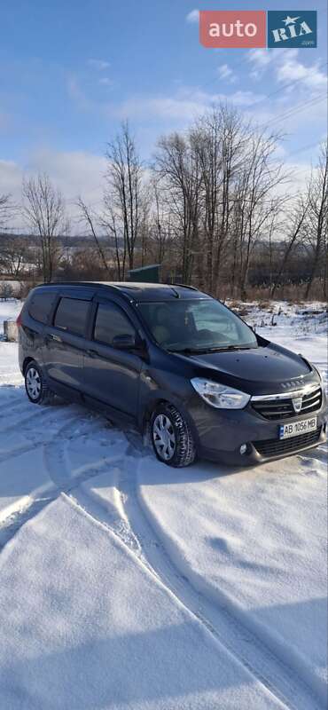 Мінівен Dacia Lodgy 2012 в Ладижині