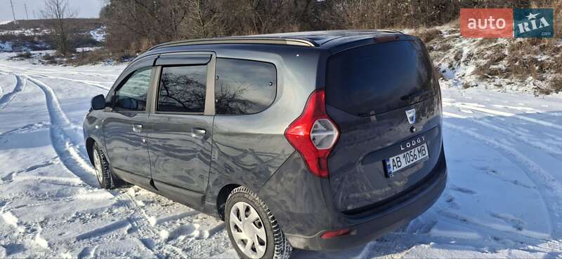 Мінівен Dacia Lodgy 2012 в Ладижині