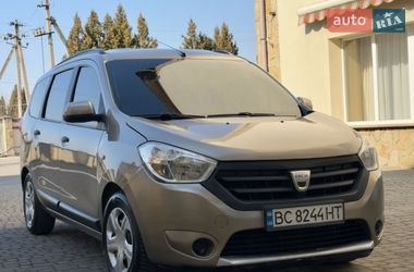 Мінівен Dacia Lodgy 2012 в Львові