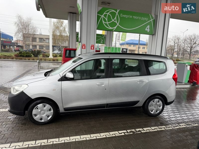 Минивэн Dacia Lodgy 2013 в Луцке