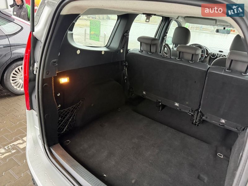 Минивэн Dacia Lodgy 2013 в Луцке