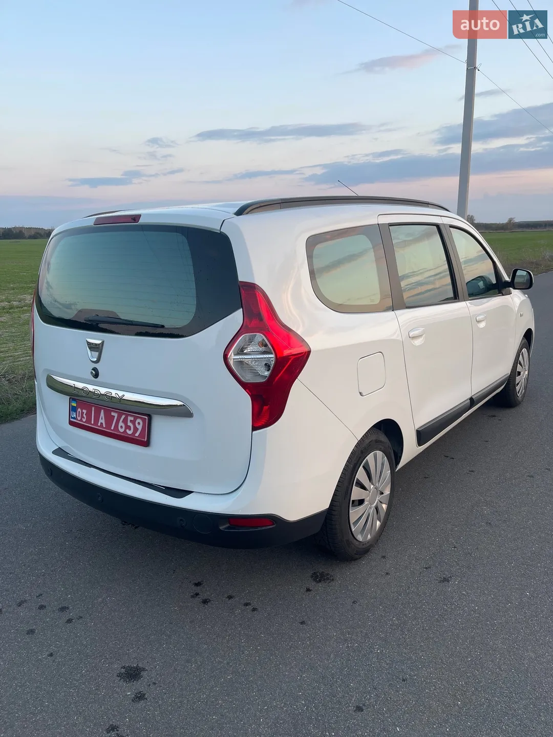 2016 Dacia Lodgy - мініатюра 5