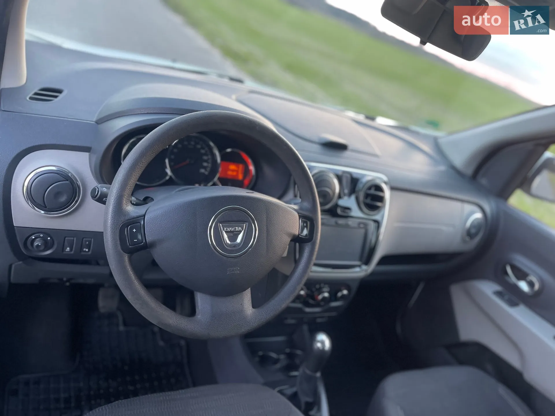 2016 Dacia Lodgy - мініатюра 39