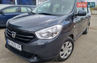 Минивэн Dacia Lodgy 2012 в Ровно