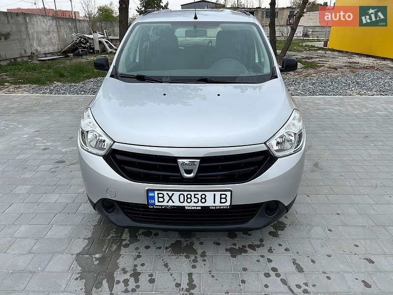 Dacia Lodgy 2013