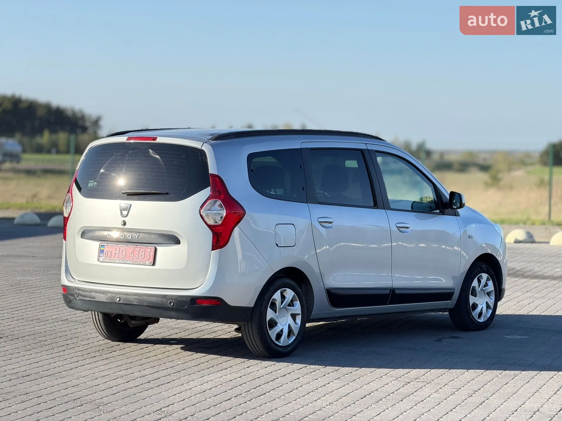 2013 Dacia Lodgy - мініатюра 13