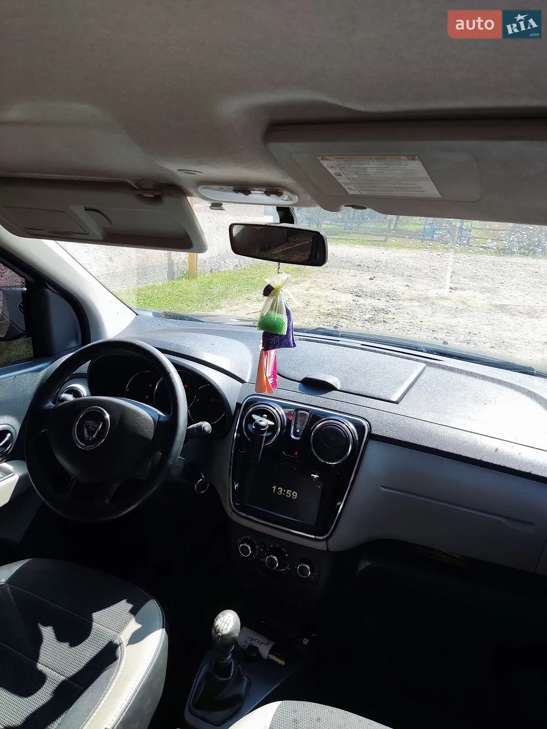 2012 Dacia Lodgy - мініатюра 19