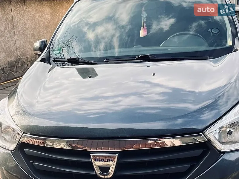 Dacia Lodgy