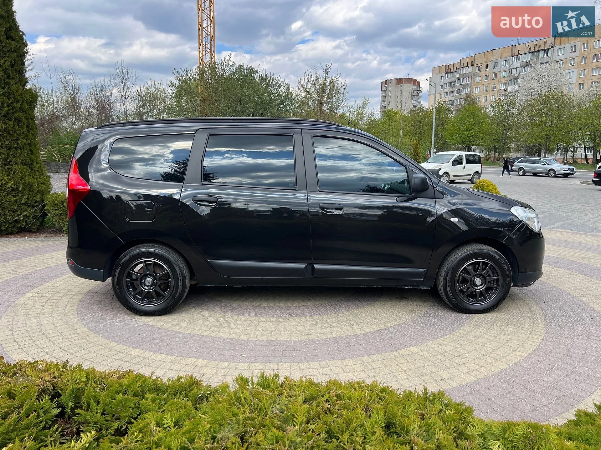 2013 Dacia Lodgy - мініатюра 8