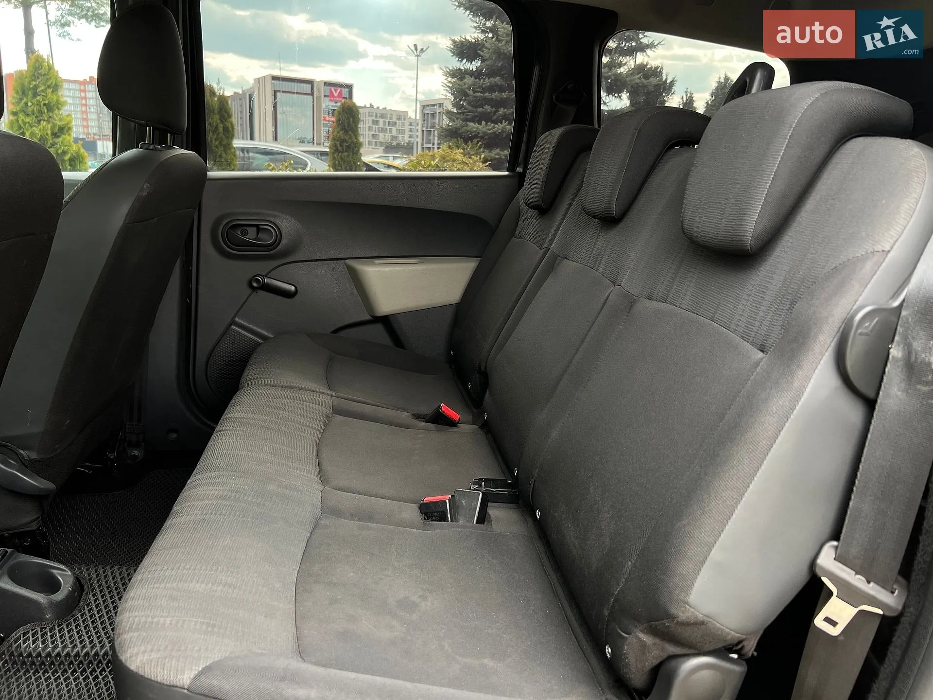 Dacia Lodgy 2013 VIN UU1JSDB0548981696 фото оголошення 20 з 20