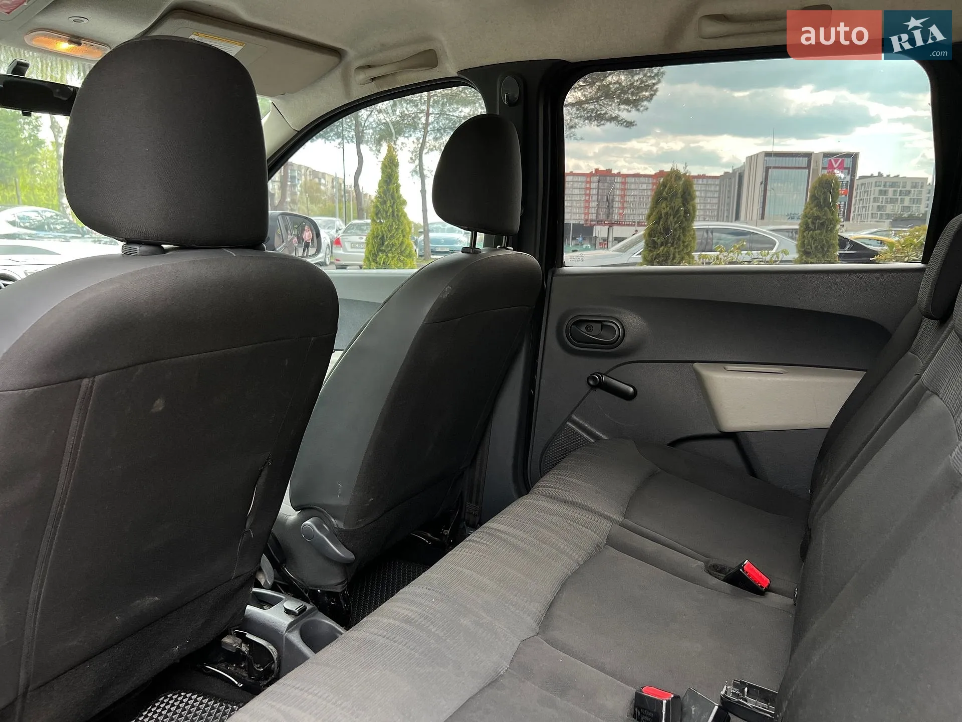 Dacia Lodgy 2013 VIN UU1JSDB0548981696 фото оголошення 19 з 20