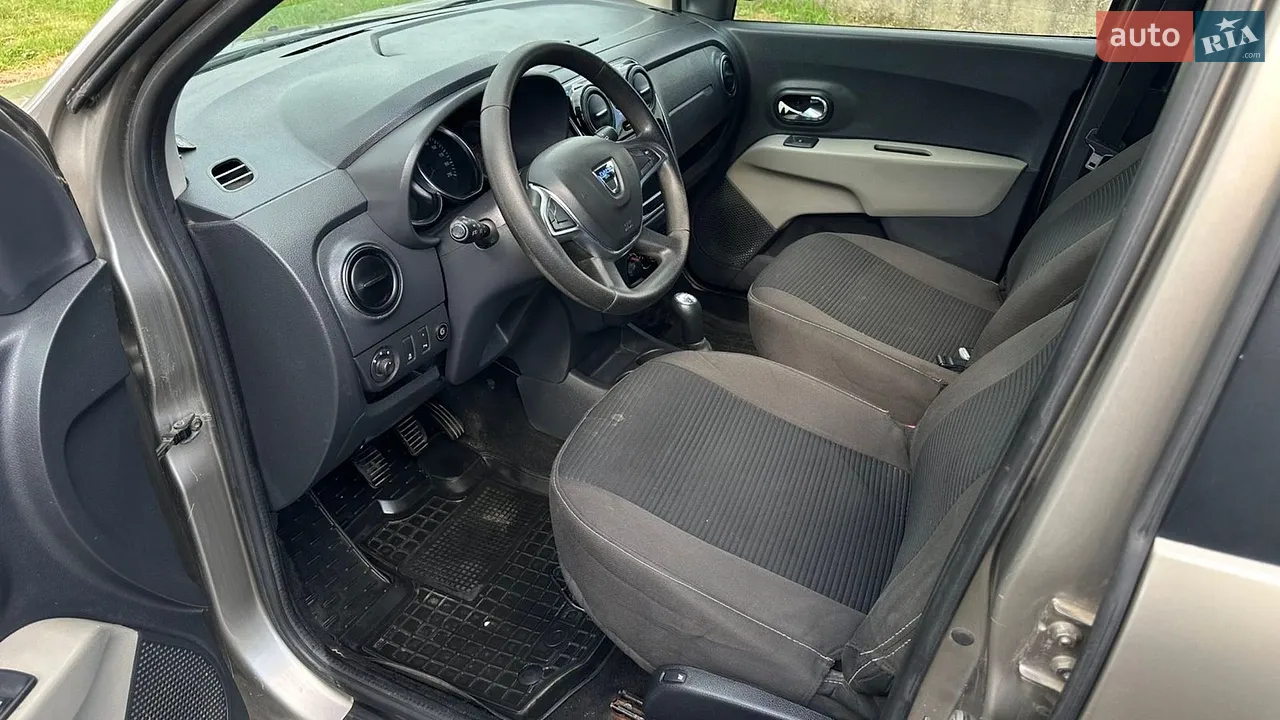 2013 Dacia Lodgy - мініатюра 19