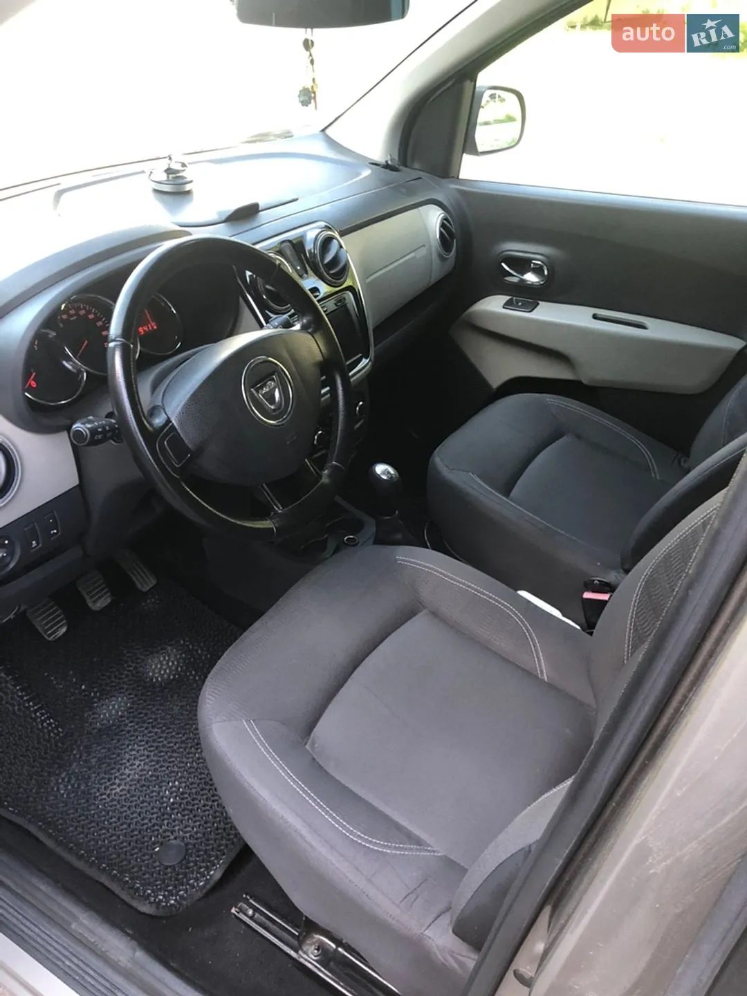2013 Dacia Lodgy - мініатюра 9