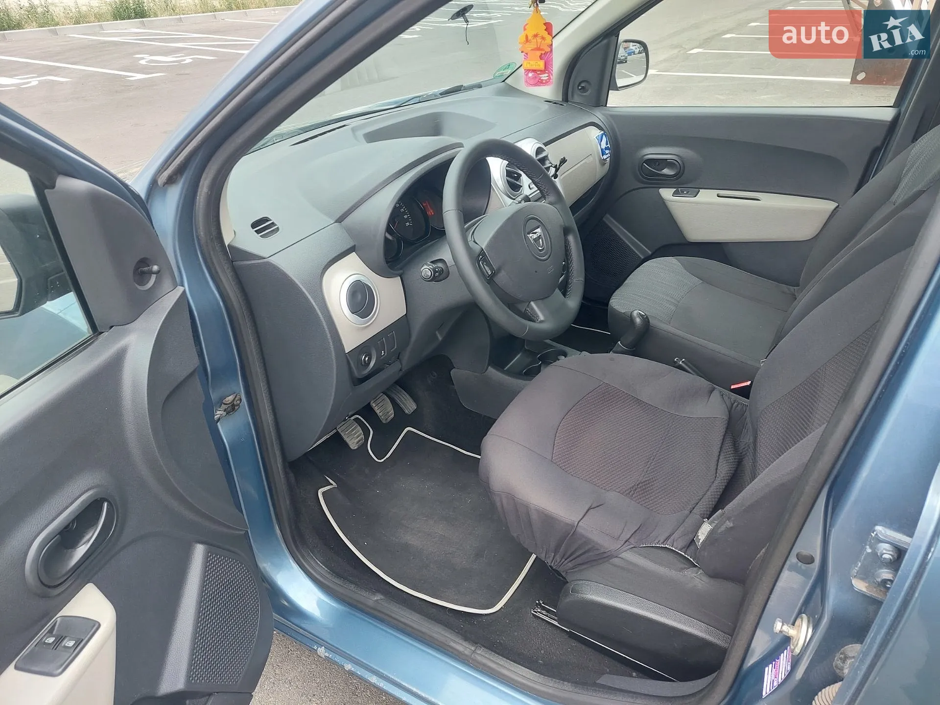 2013 Dacia Lodgy - мініатюра 13