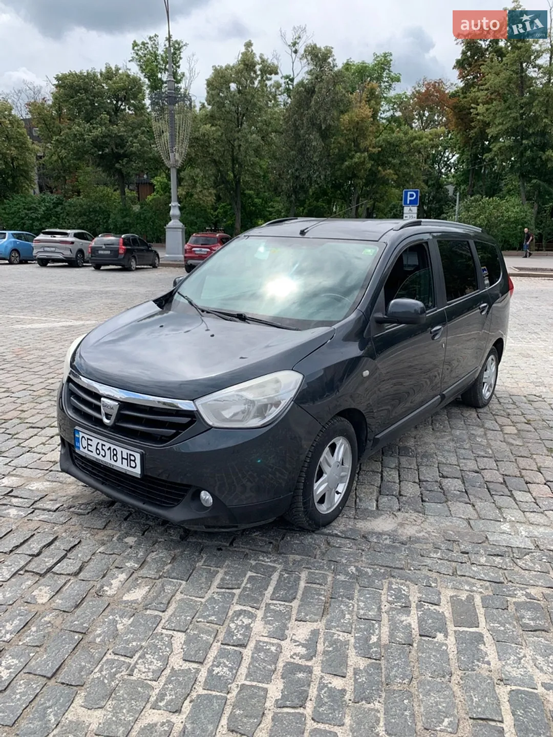 2014 Dacia Lodgy - мініатюра 2