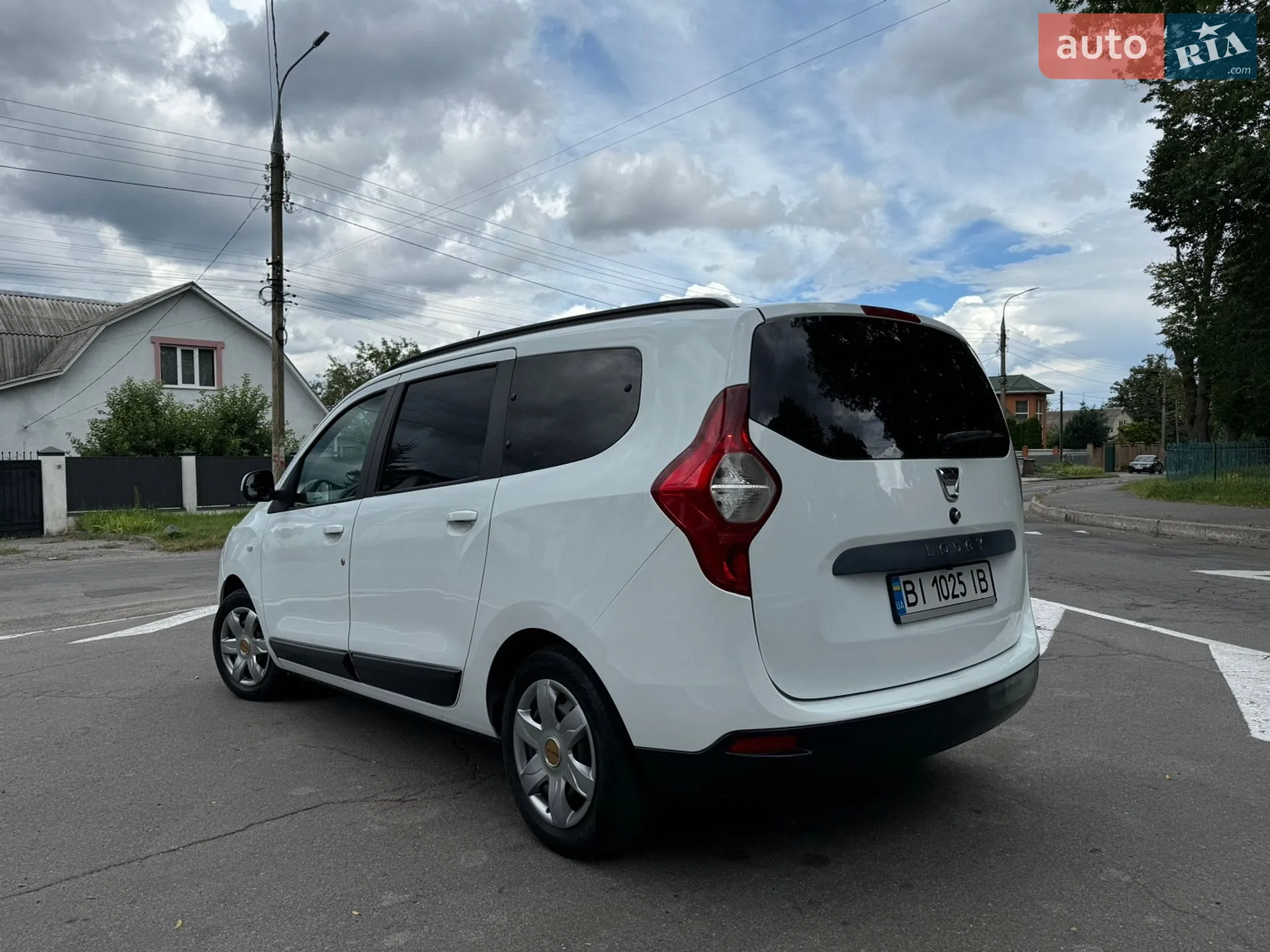 2015 Dacia Lodgy - мініатюра 27