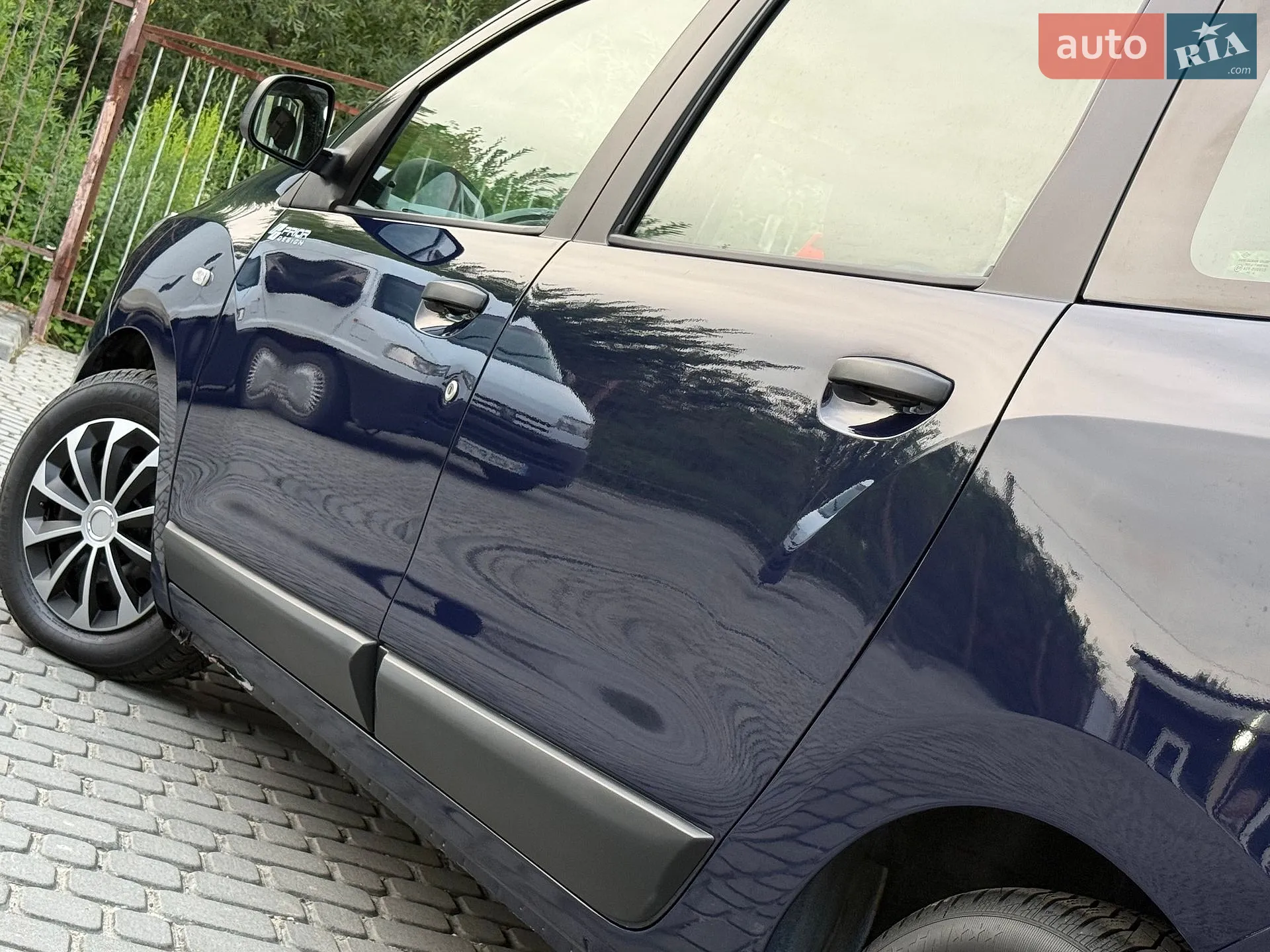 2016 Dacia Lodgy - мініатюра 42