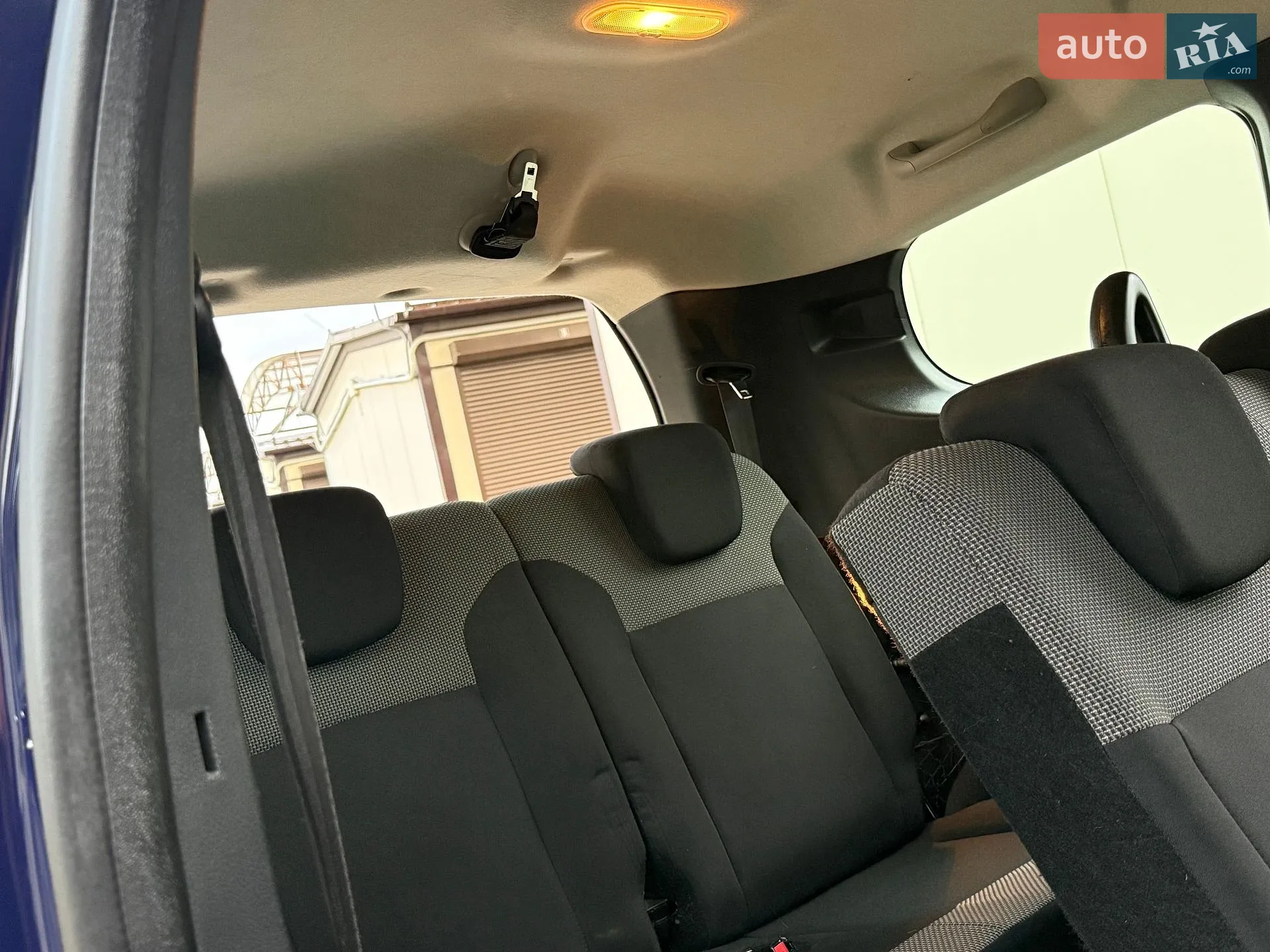 2016 Dacia Lodgy - мініатюра 52