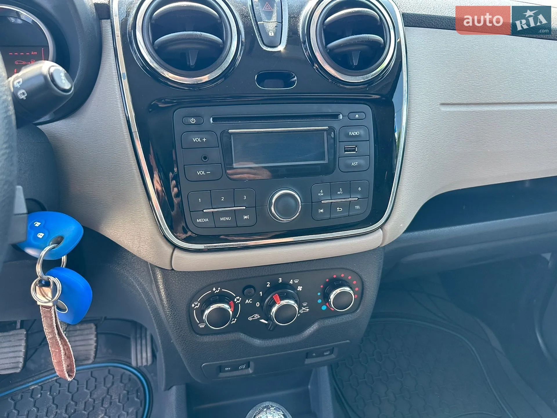 2012 Dacia Lodgy - мініатюра 44