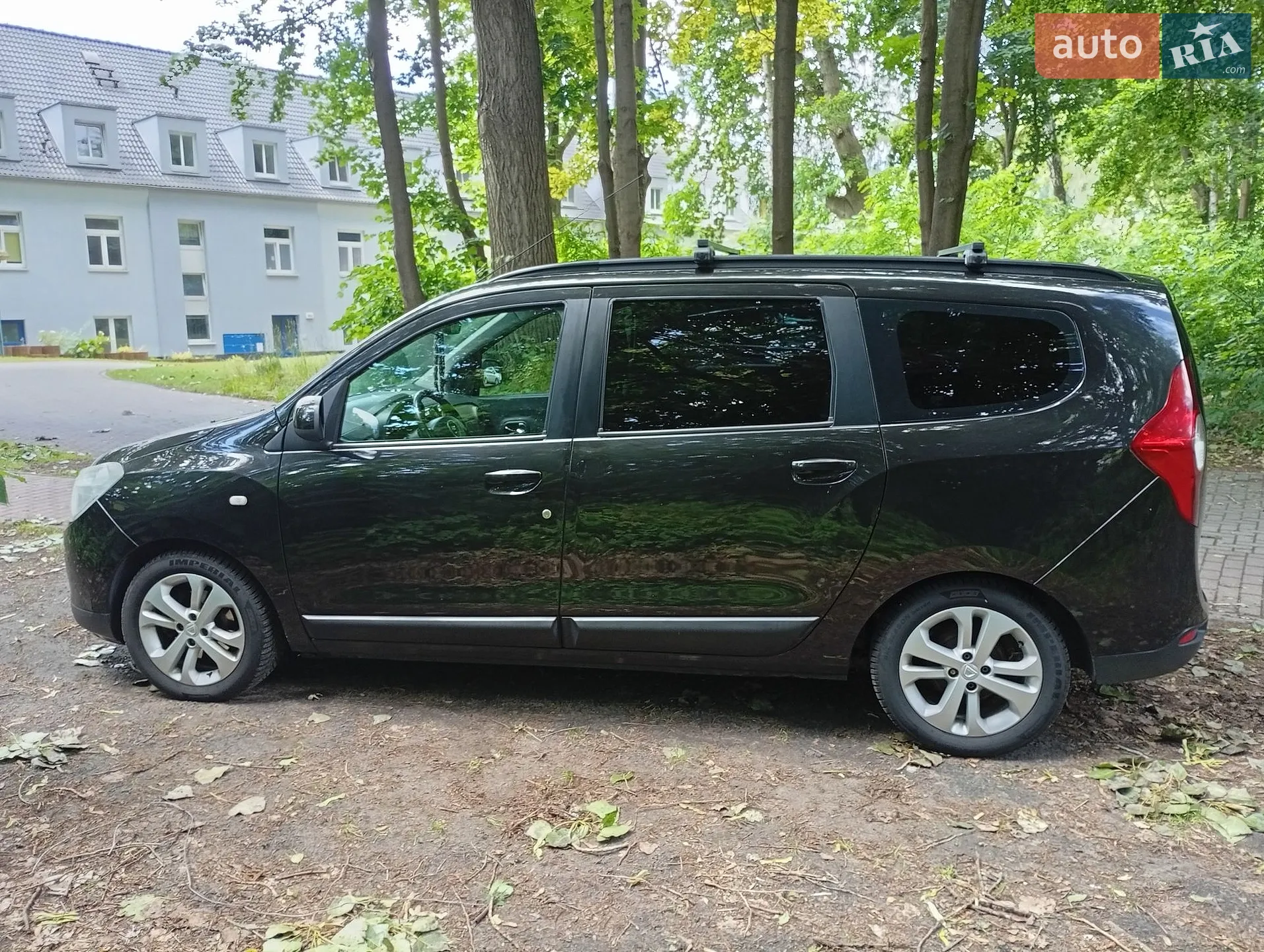 2013 Dacia Lodgy - мініатюра 2