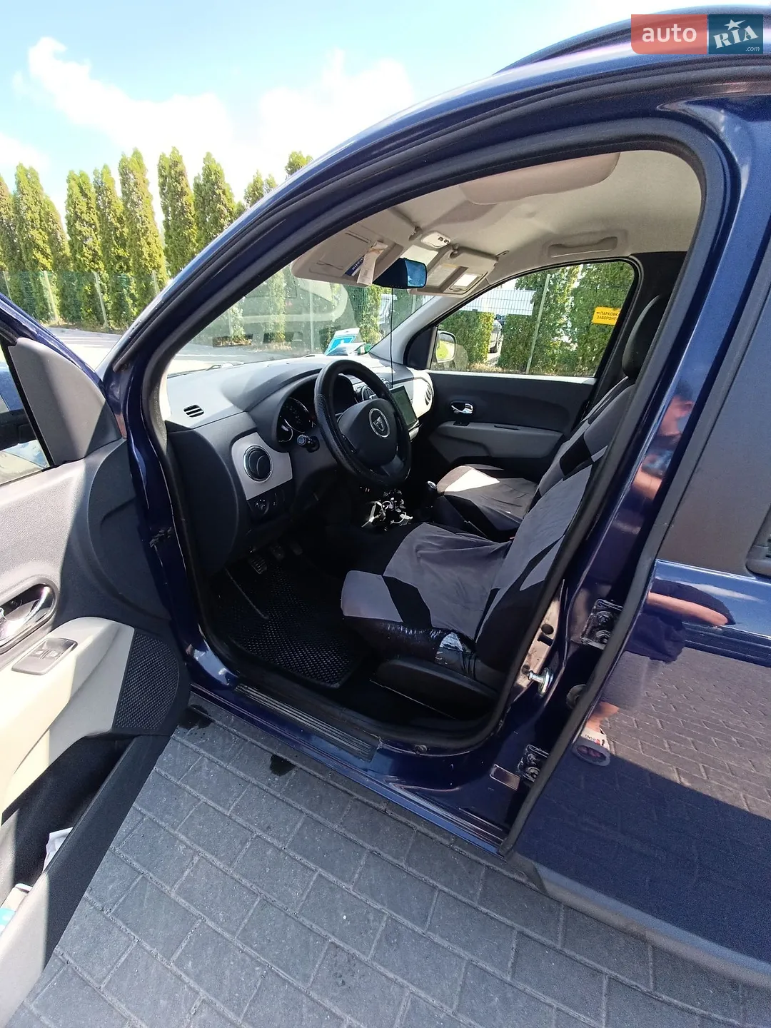 2013 Dacia Lodgy - мініатюра 13