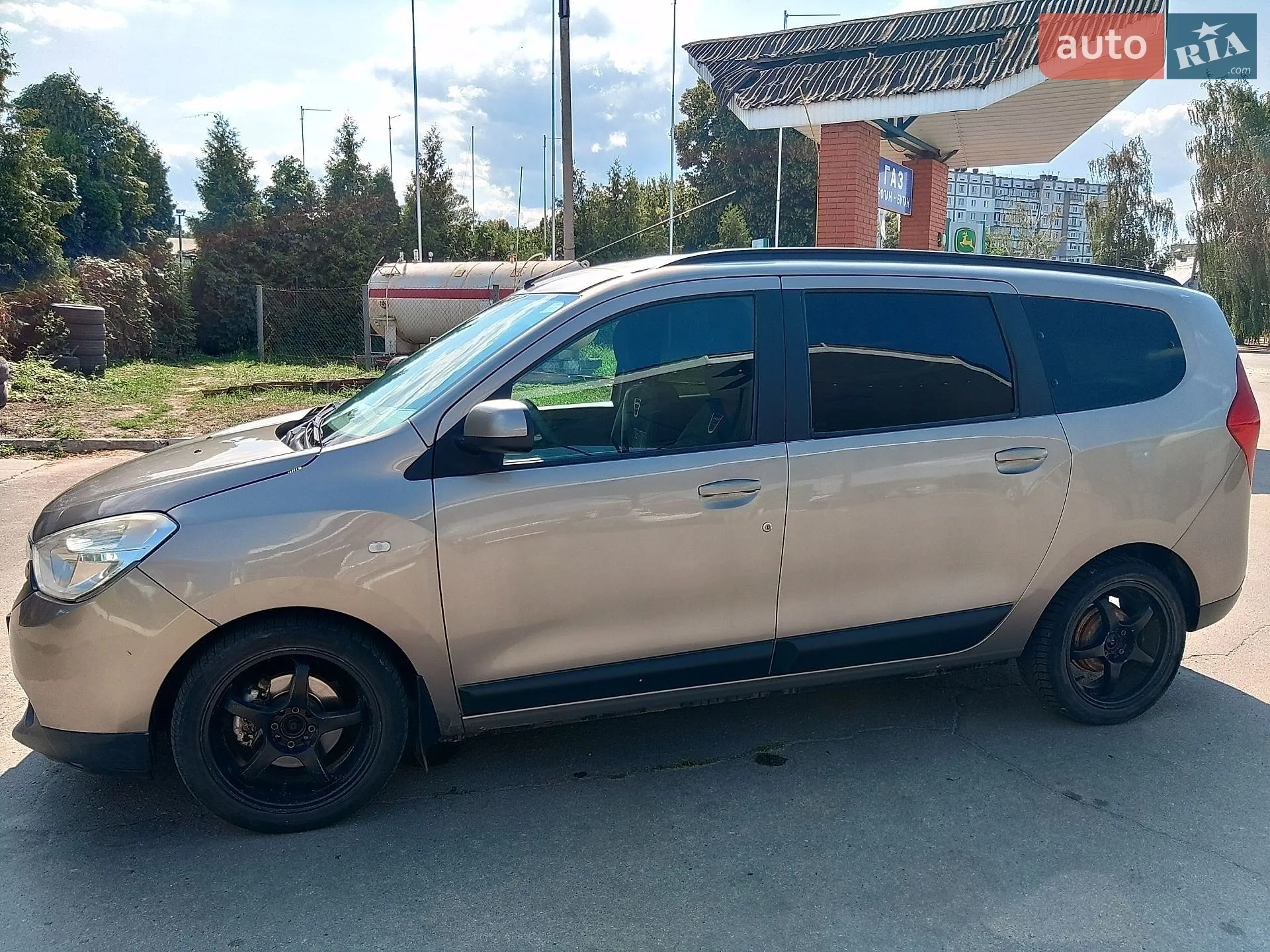 2013 Dacia Lodgy - мініатюра 3