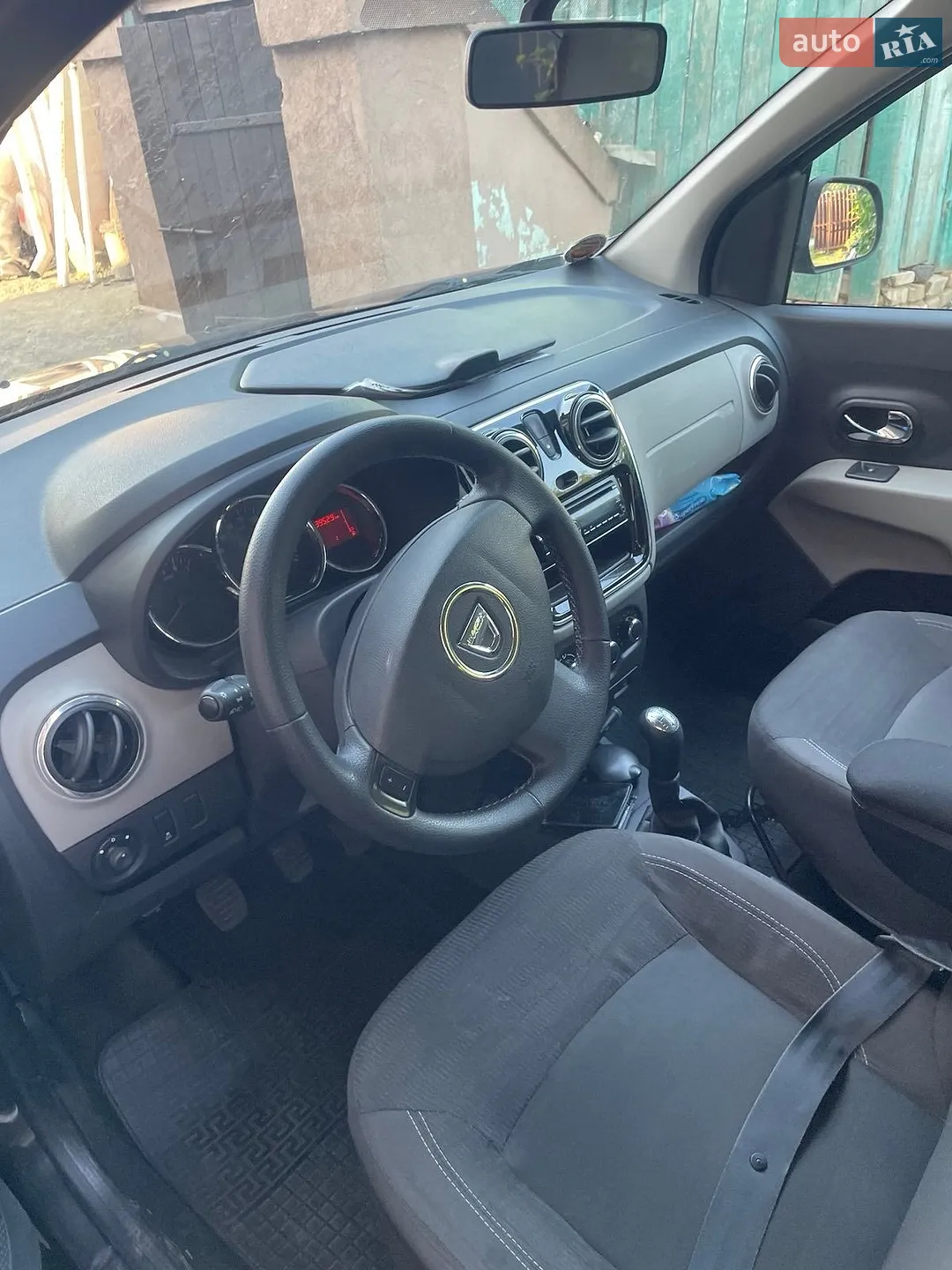 2012 Dacia Lodgy - мініатюра 12