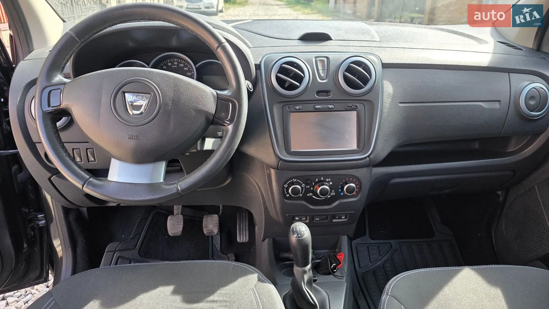 2016 Dacia Lodgy - мініатюра 38