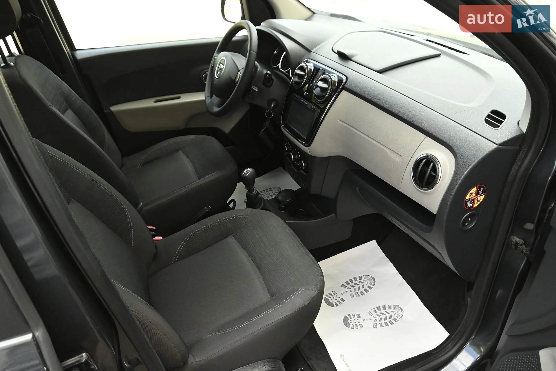 2014 Dacia Lodgy - мініатюра 38