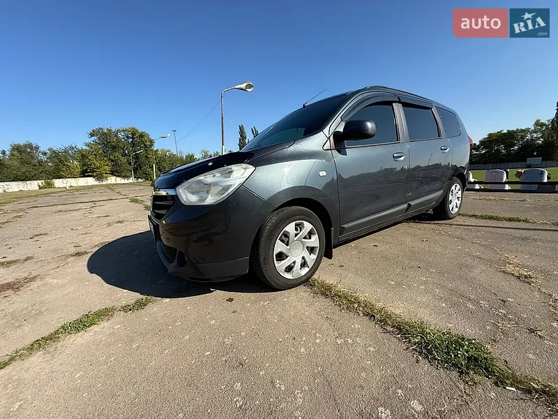 Dacia Lodgy