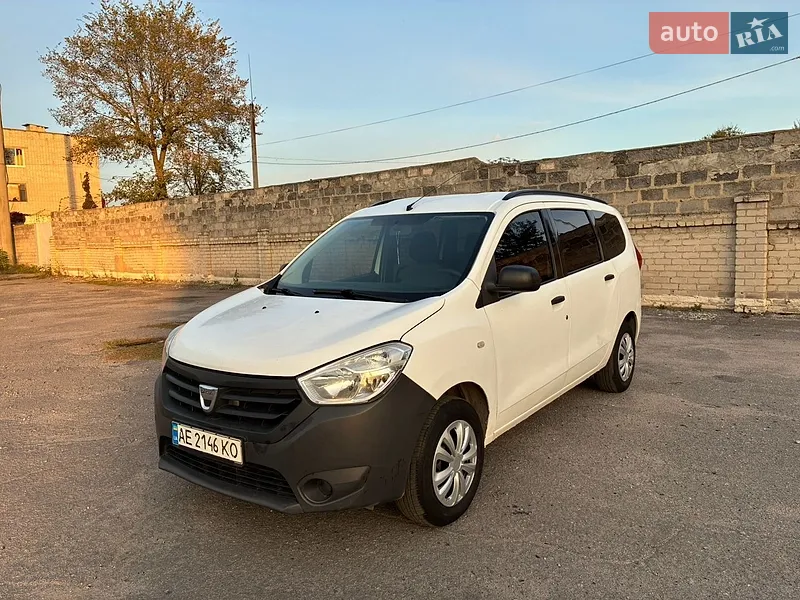 Dacia Lodgy