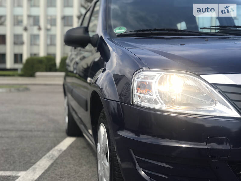 Універсал Dacia Logan MCV 2012 в Рівному