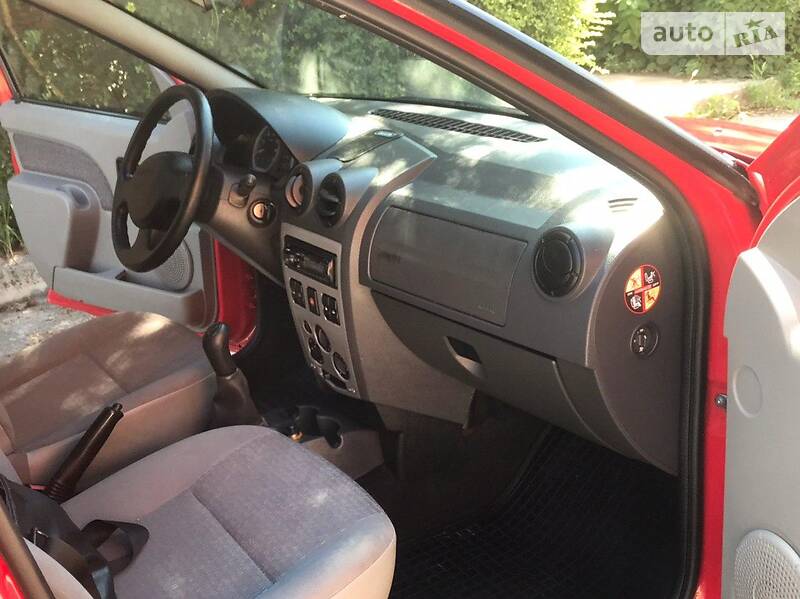 Універсал Dacia Logan MCV 2008 в Дніпрі