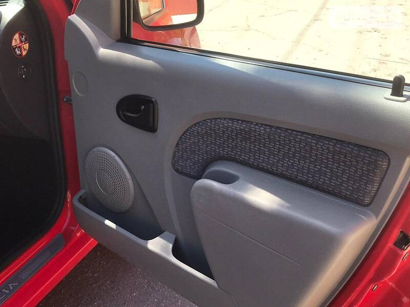 Універсал Dacia Logan MCV 2008 в Дніпрі