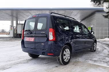 Універсал Dacia Logan MCV 2012 в Чернігові