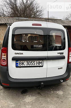 Универсал Dacia Logan MCV 2009 в Остроге