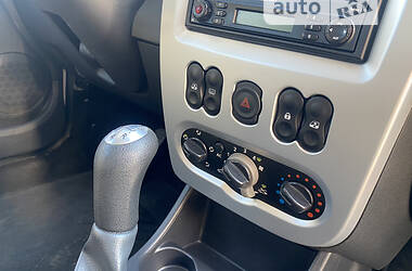 Універсал Dacia Logan MCV 2009 в 