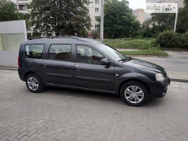 Універсал Dacia Logan MCV 2008 в Харкові