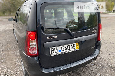 Универсал Dacia Logan MCV 2009 в 