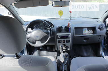 Минивэн Dacia Logan MCV 2008 в 