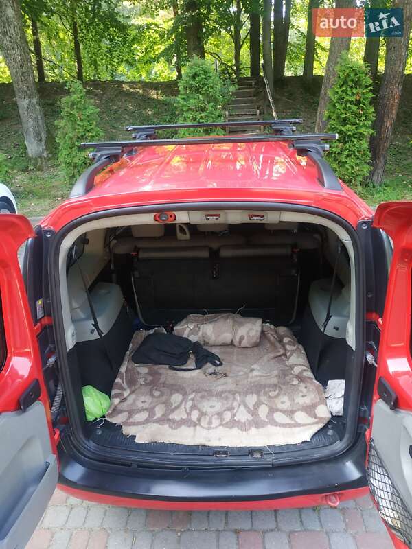Універсал Dacia Logan MCV 2007 в Трускавці