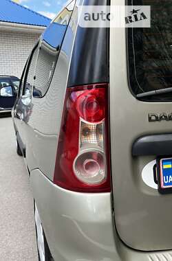 Універсал Dacia Logan MCV 2009 в Умані