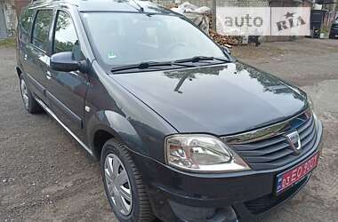 Универсал Dacia Logan MCV 2009 в Чернигове