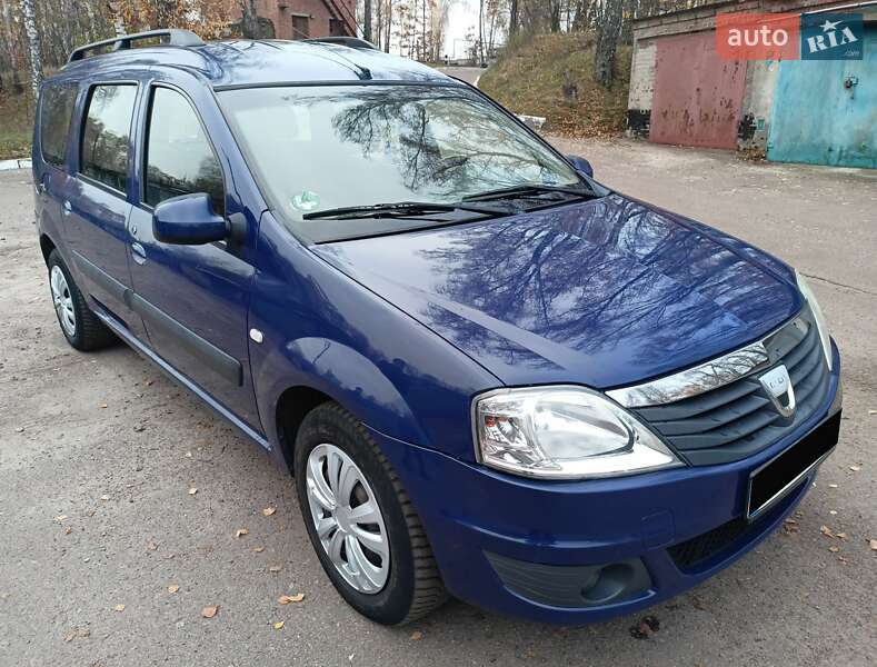 Універсал Dacia Logan MCV 2009 в Чернігові