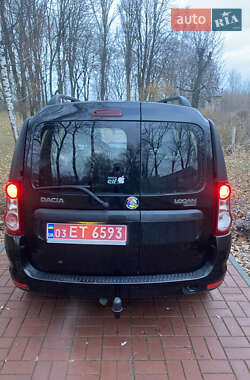 Универсал Dacia Logan MCV 2010 в Хороле