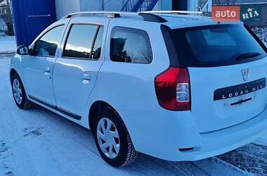 Универсал Dacia Logan MCV 2015 в Нововолынске