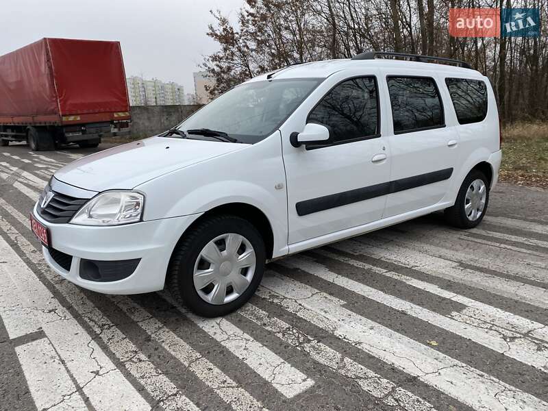 Универсал Dacia Logan MCV 2010 в Полтаве