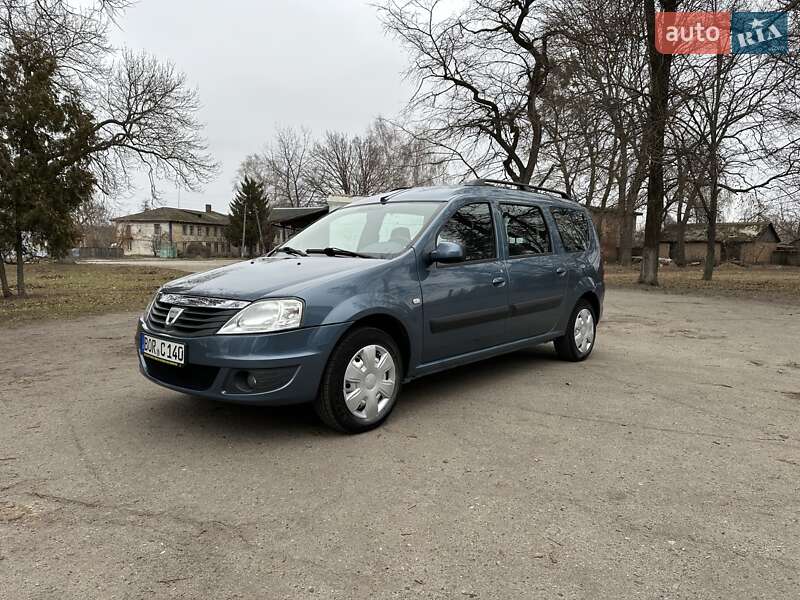 Универсал Dacia Logan MCV 2009 в Сумах
