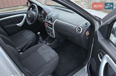 Универсал Dacia Logan MCV 2010 в 
